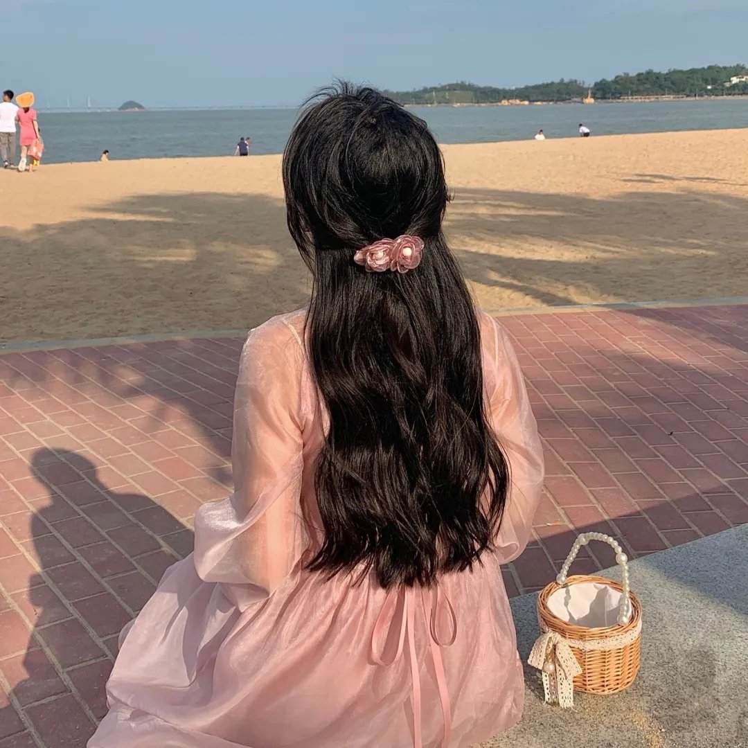 淫妇春心